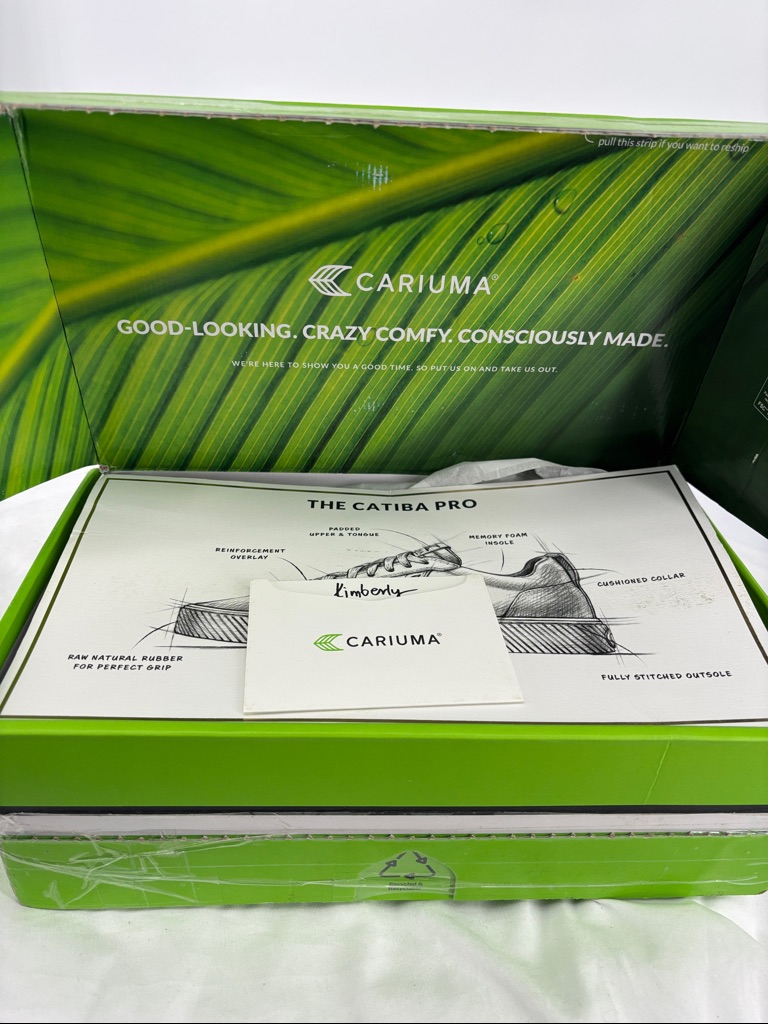 Cariuma Catiba Pro Skate Off White Canvas Vintage Premium Leather Suede Shoe